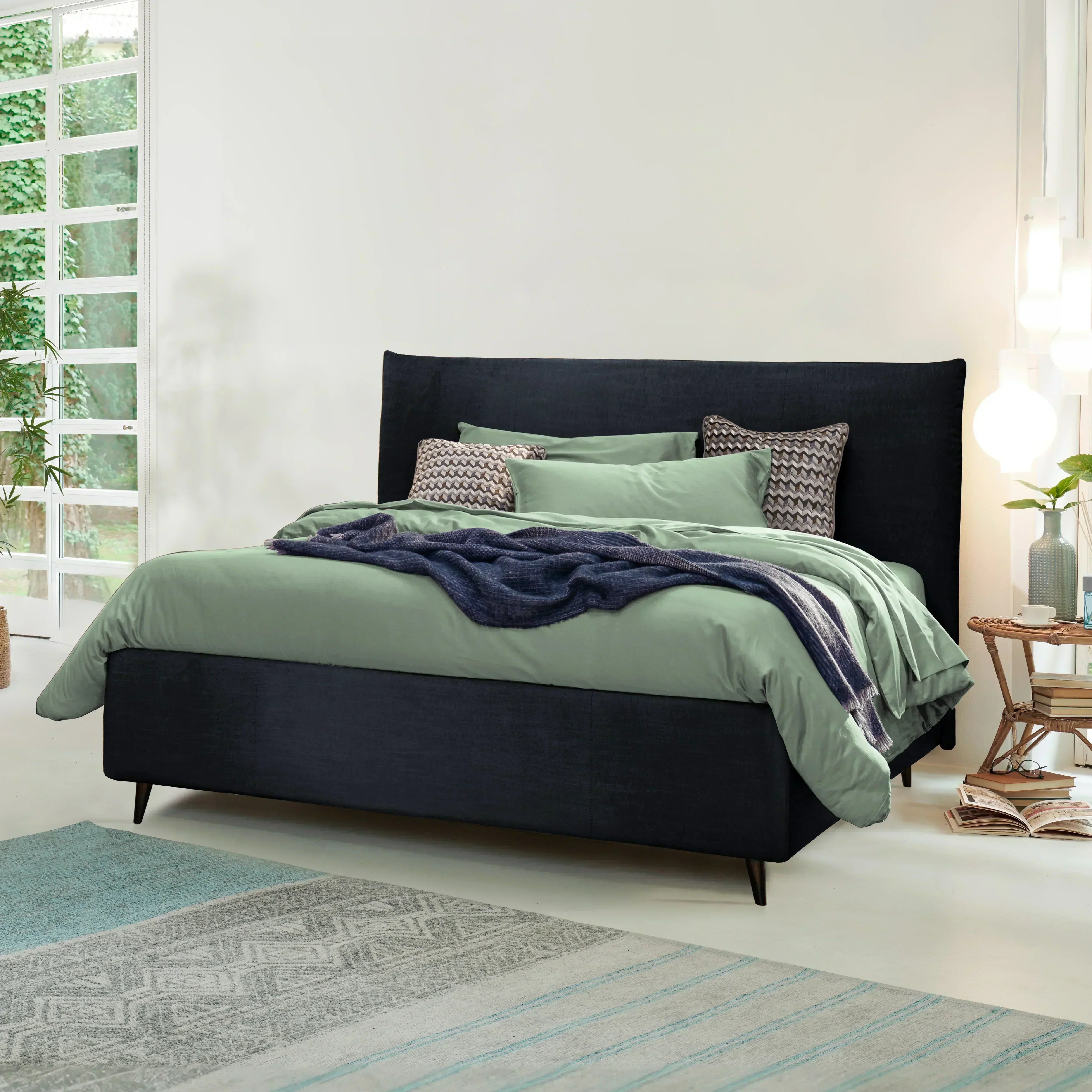 Le due anime del letto con contenitore