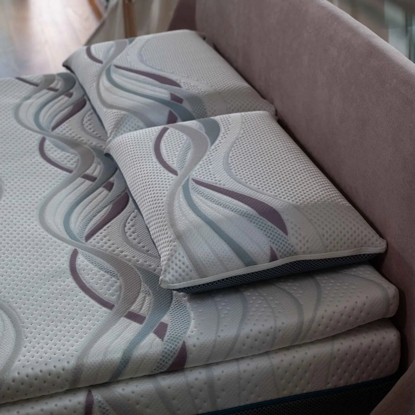 topper,cuscino e materasso regeneration compongono il sistema di riposo
